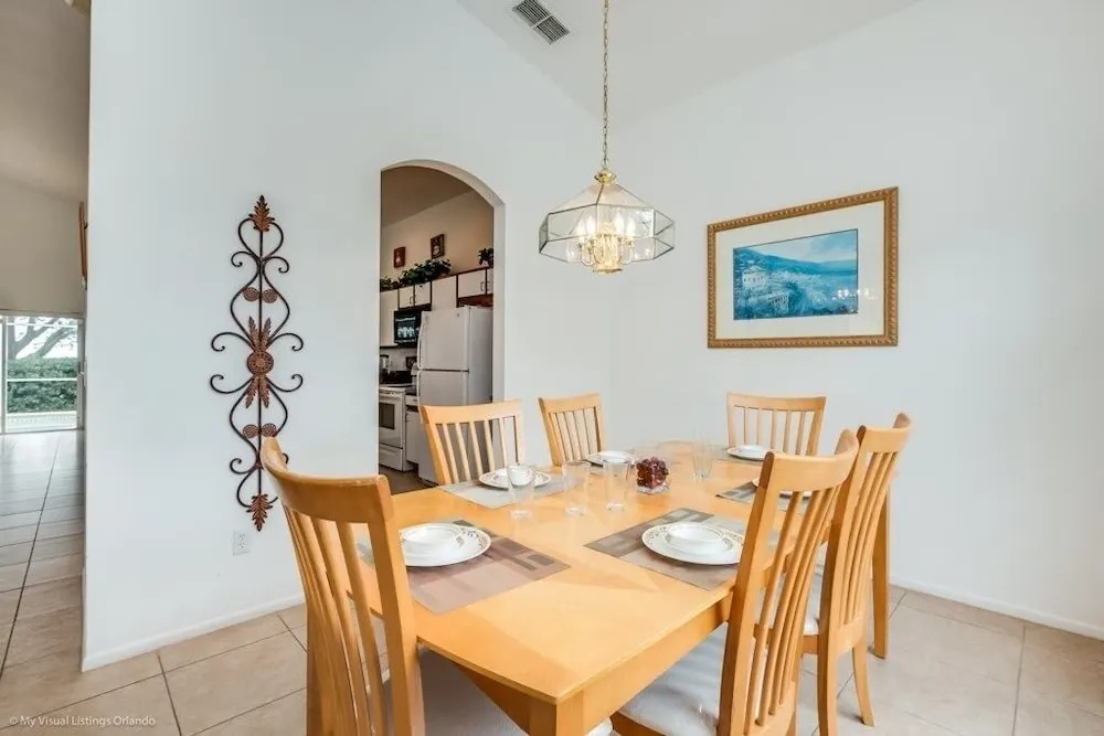 Very Spacious 15 Min To Disney! 5 Bedroom Villa