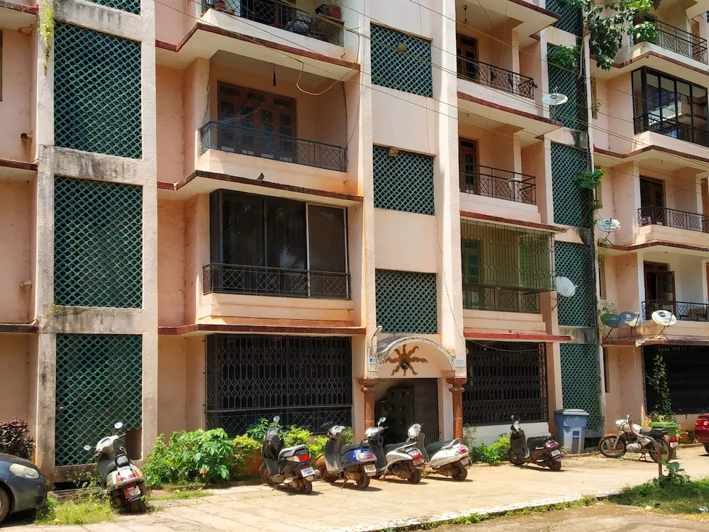 OYO 14527 HOME Field View 1BHK Calangute