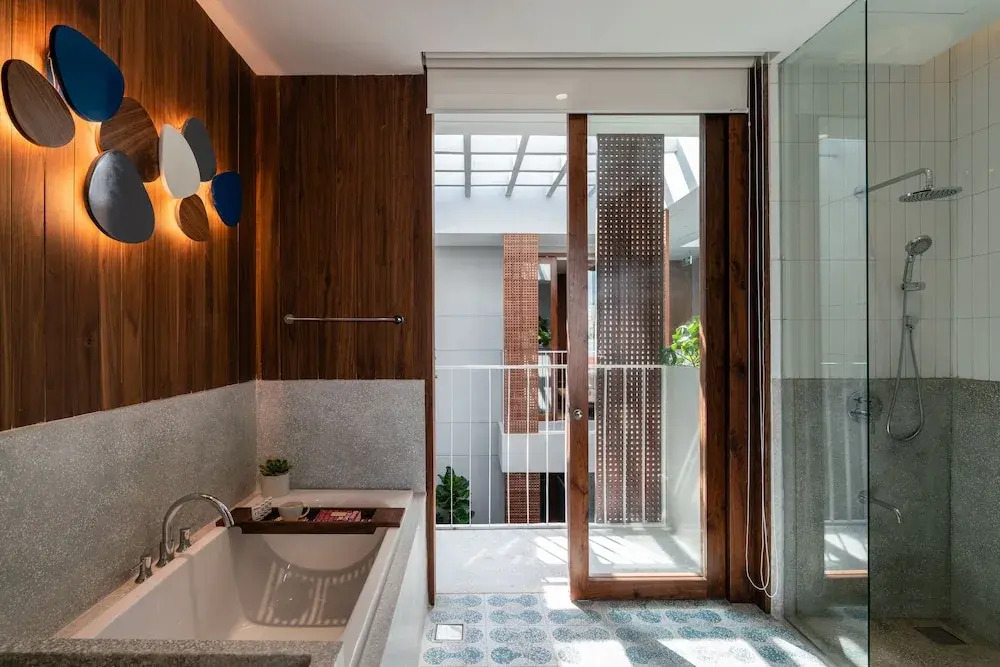 The Nang Suites