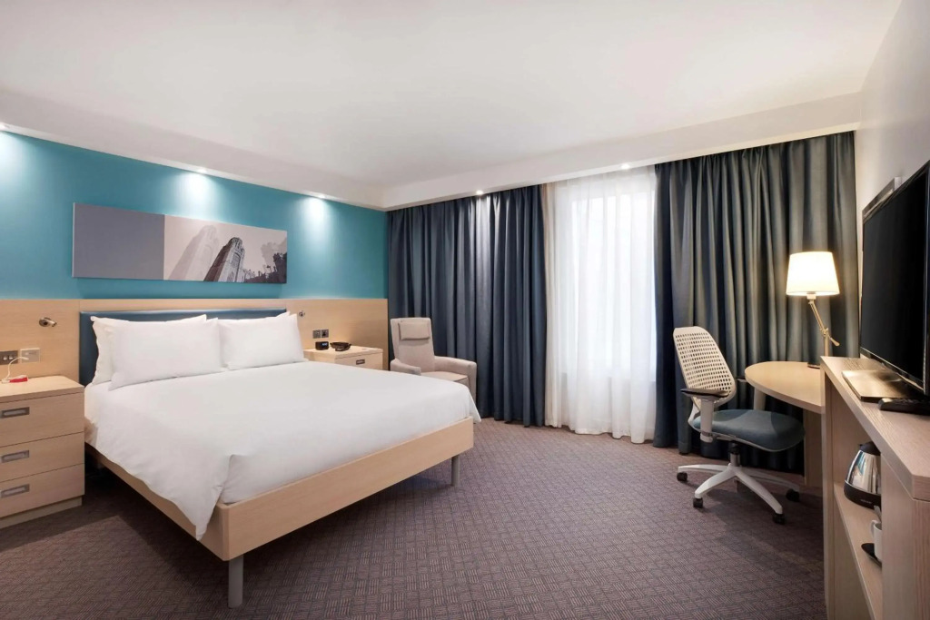 Hampton By Hilton Bristol Airport