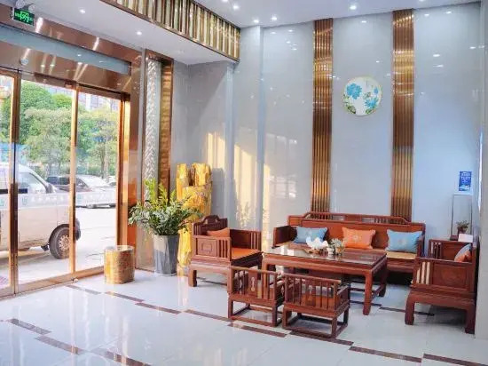 Fangchenggang Haijin Fashion Hotel (North High-speed Railway Station)