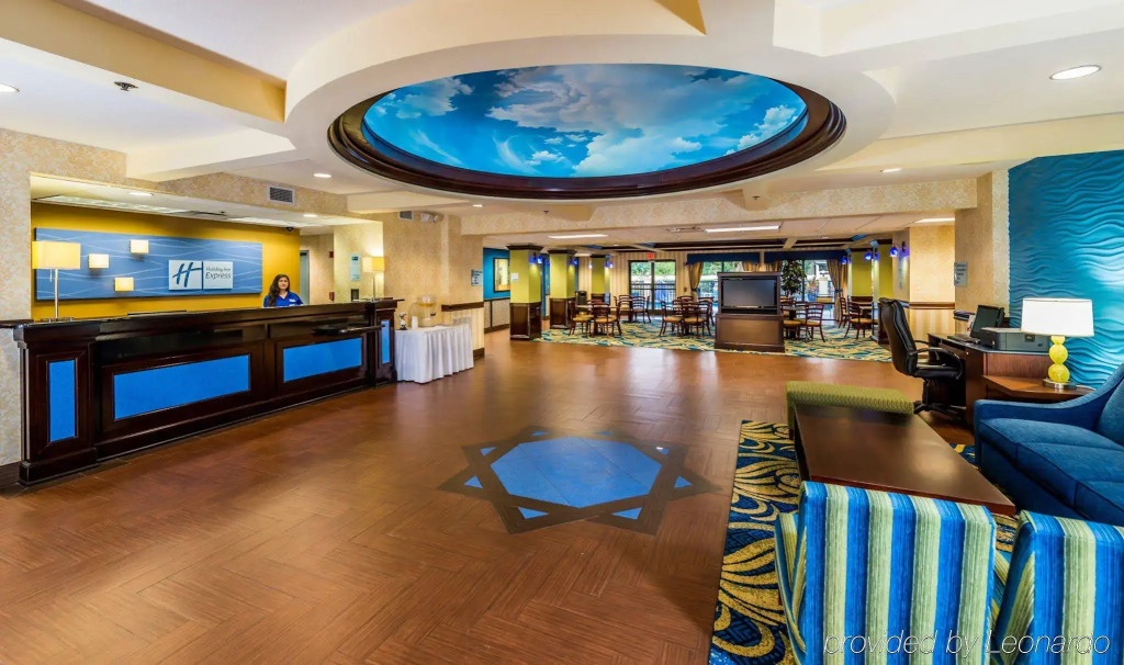 Holiday Inn Express Hotel & Suites Jacksonville-South by IHG