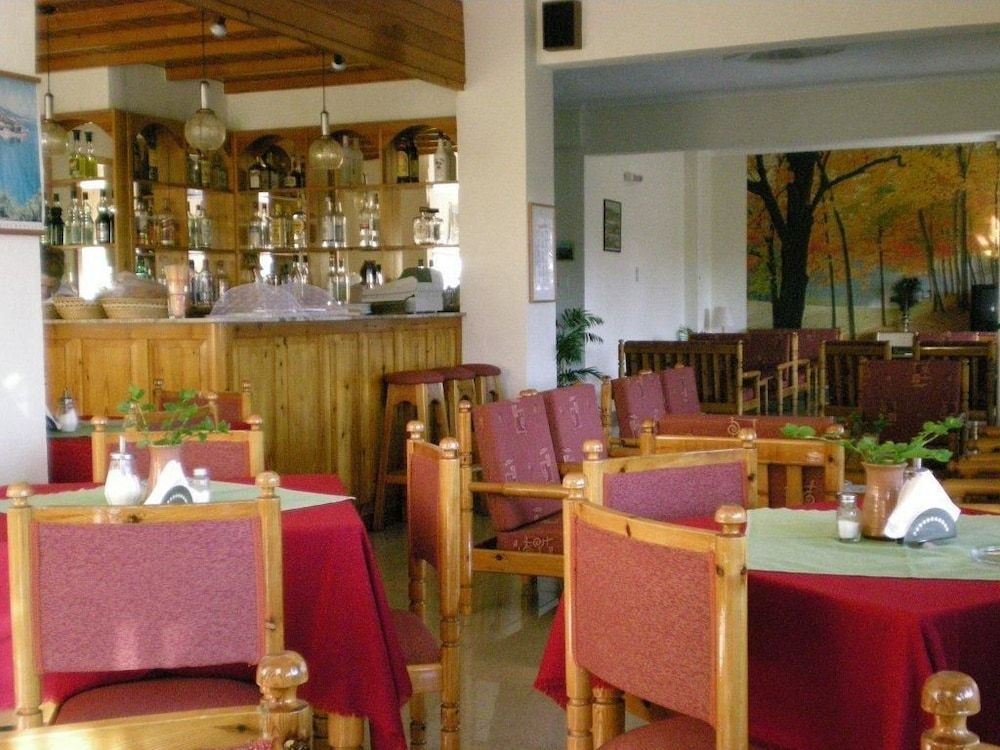 Phaethon Hotel