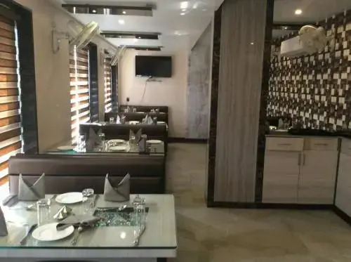 Hotel Park Shree