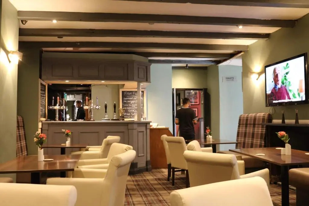 Schooner Hotel