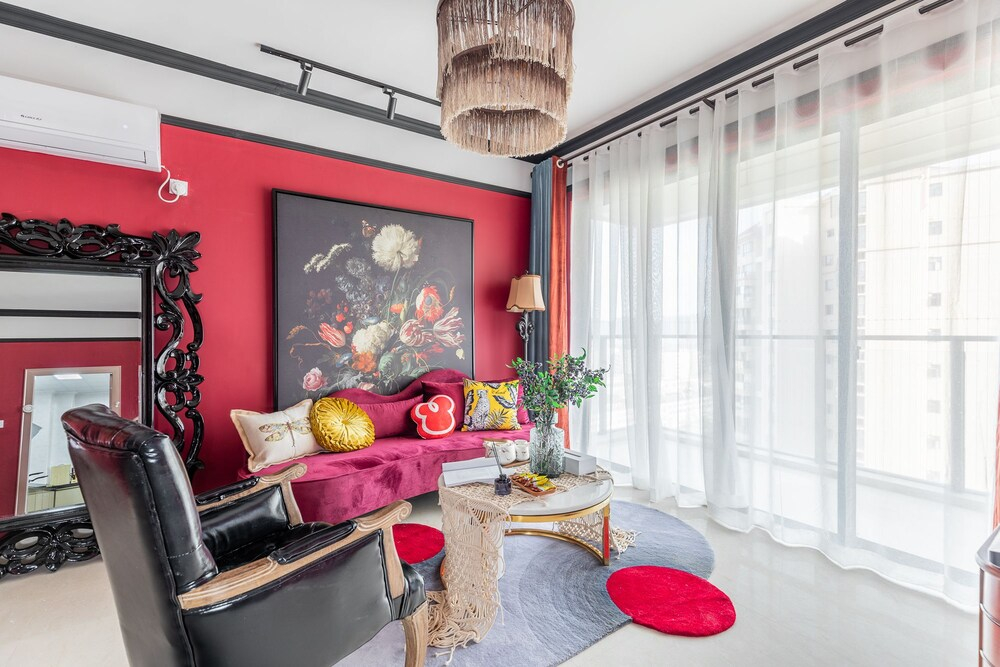 Locals Boutique Apartment Huafa Plaza 22