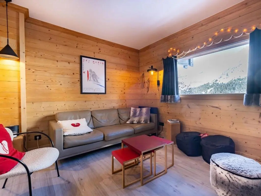 Appartement Les Allues, 4 pièces, 8 personnes - FR-1-355-202