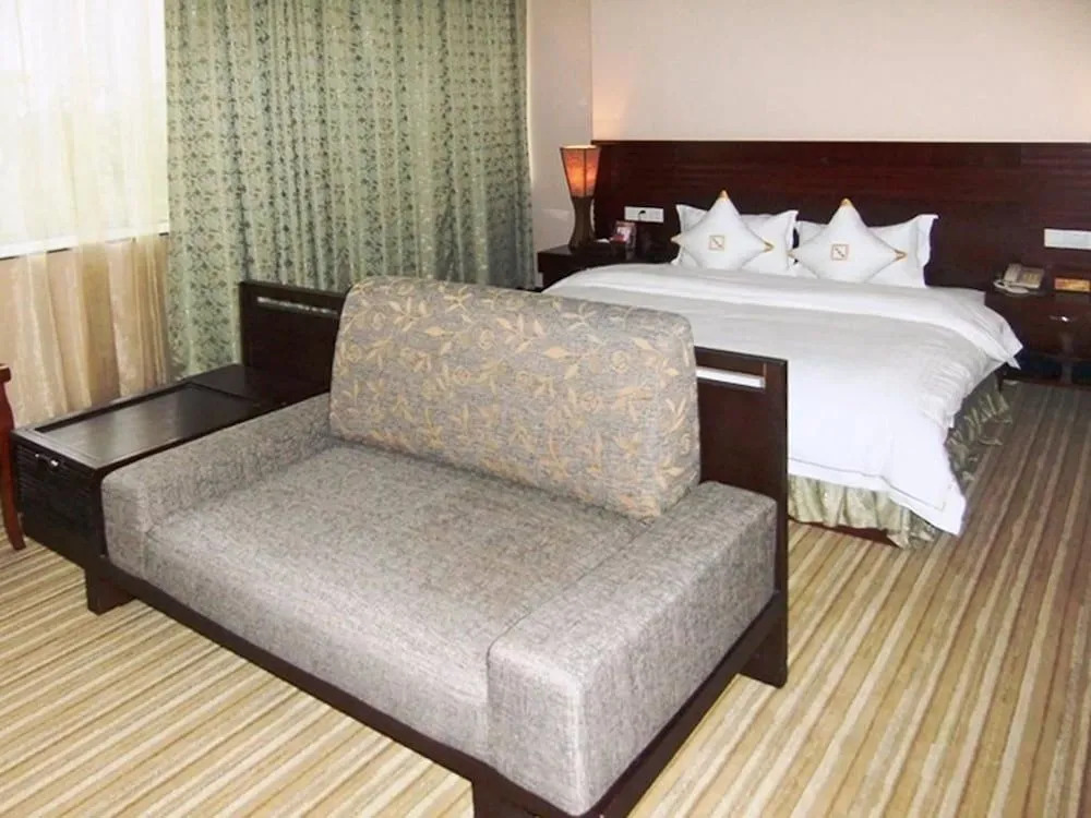Shenzhen Yuehai Business Hotel
