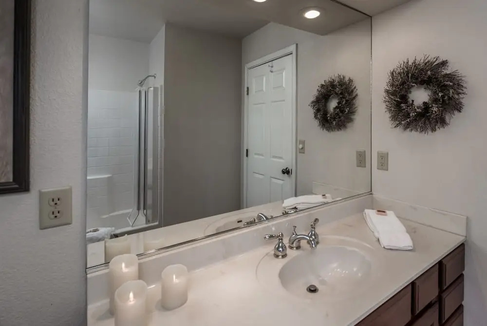 411alpinevillage100mtncb - Alpine Village Cabin #100