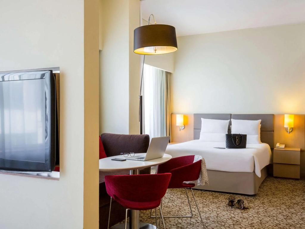 Novotel Suites Mall Avenue Dubai