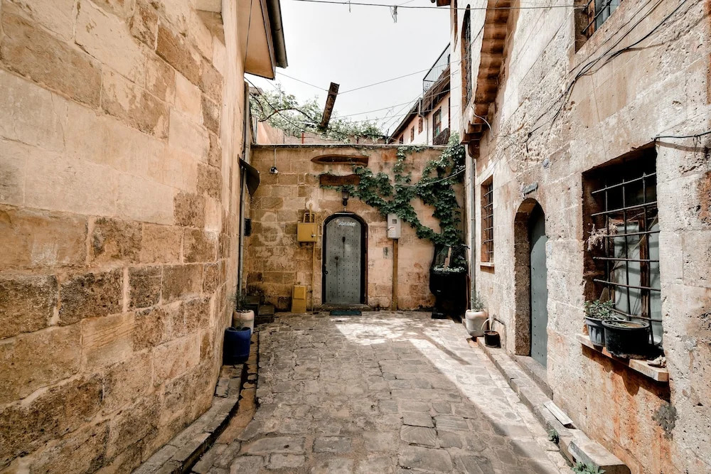 Doğanbey Konaği
