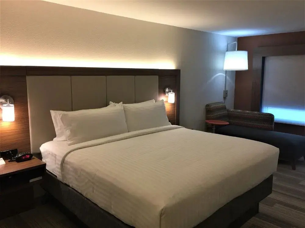 Holiday Inn Express & Suites Danville