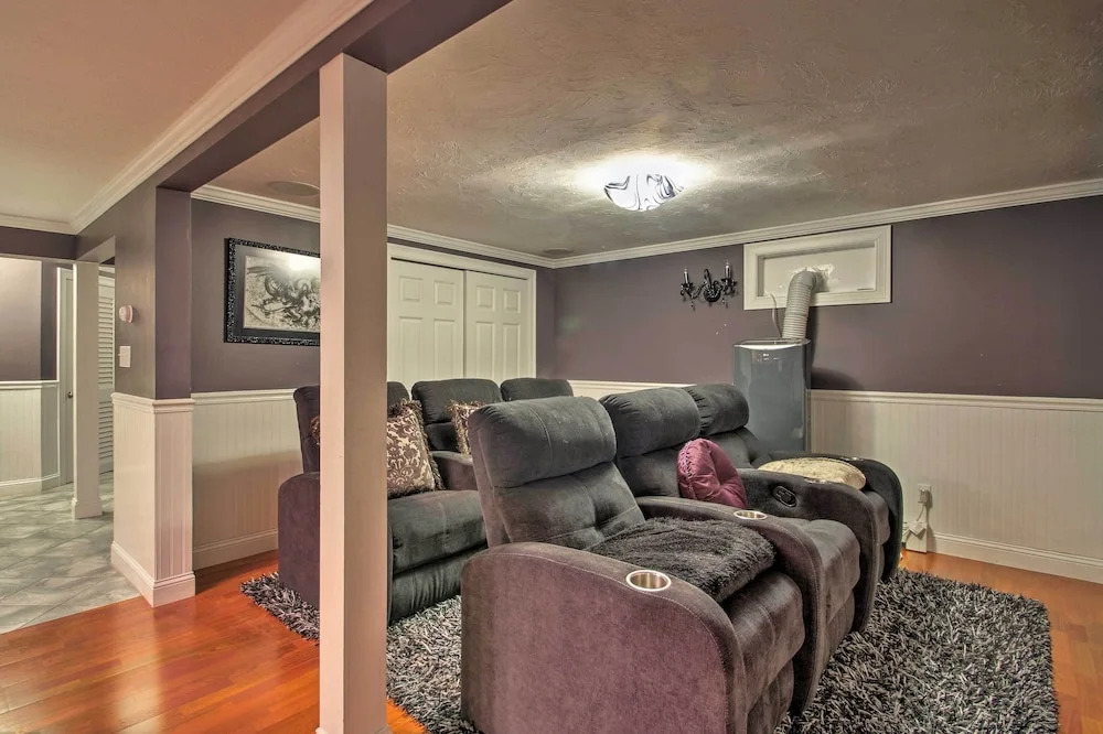 Secluded Conway Home w/ Theater Room & Hot Tub!