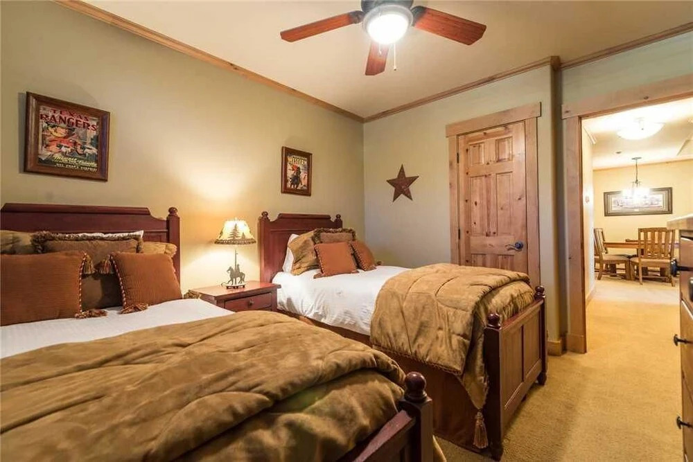4110 Aspen Lodge, Trappeur's Crossing Apartment 2