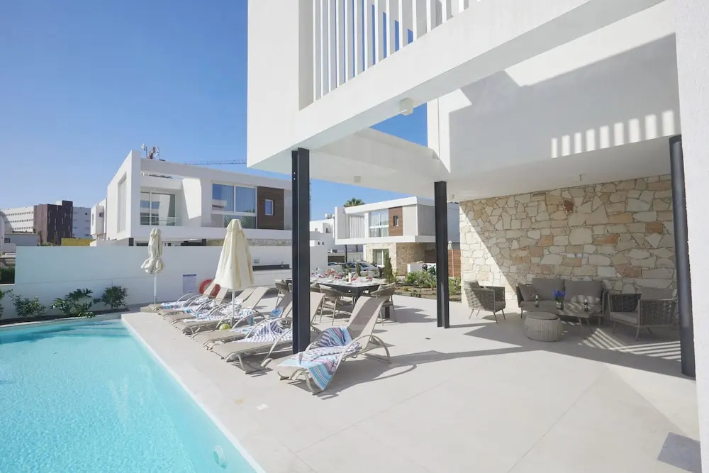 New 5 Bedroom Villa With Pool in the Center of Ayia Napa l Kube Villa 4
