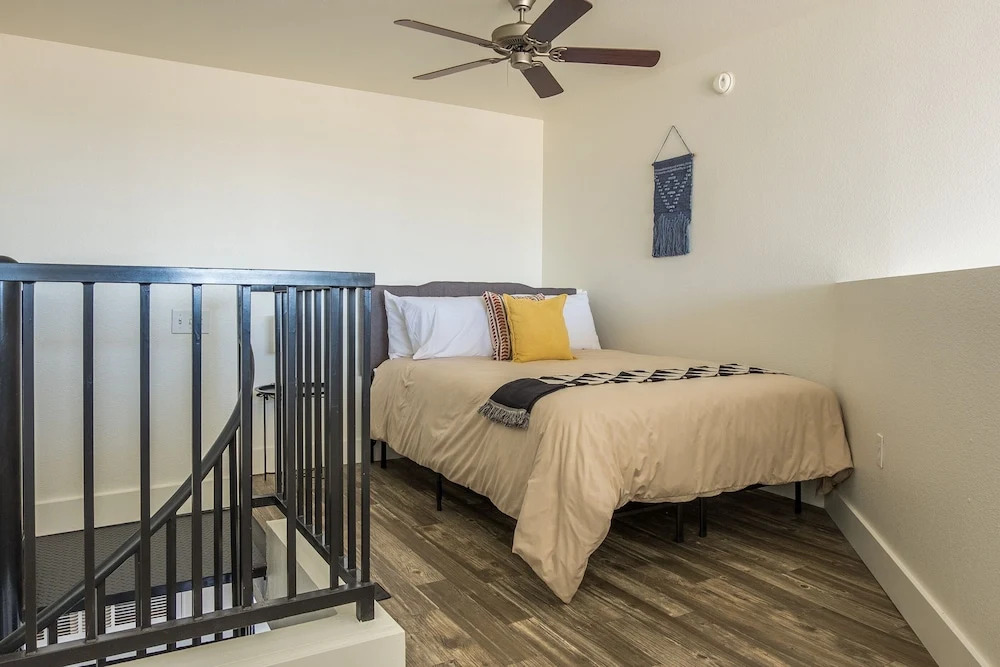 Lofted Studio with Parking by Frontdesk