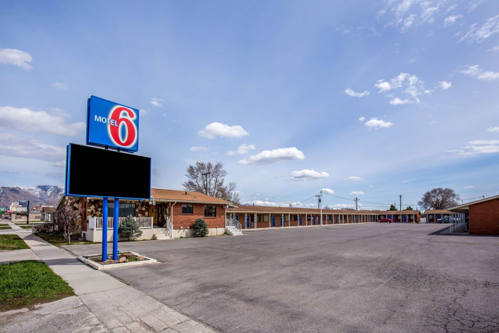 Motel 6 Tremonton, UT