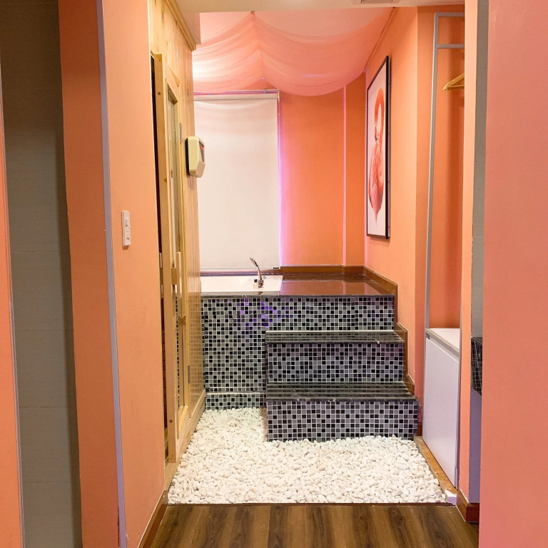 Cupid Hotel 2