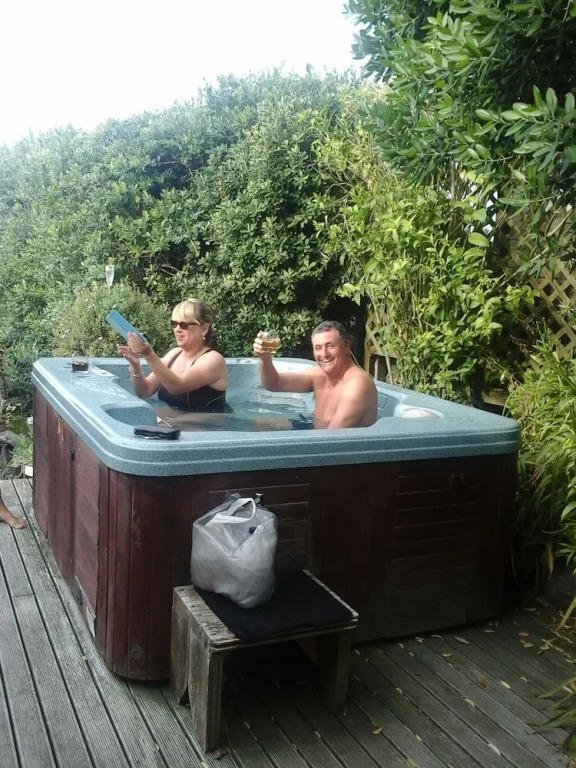 Moanarua Beach Cottage