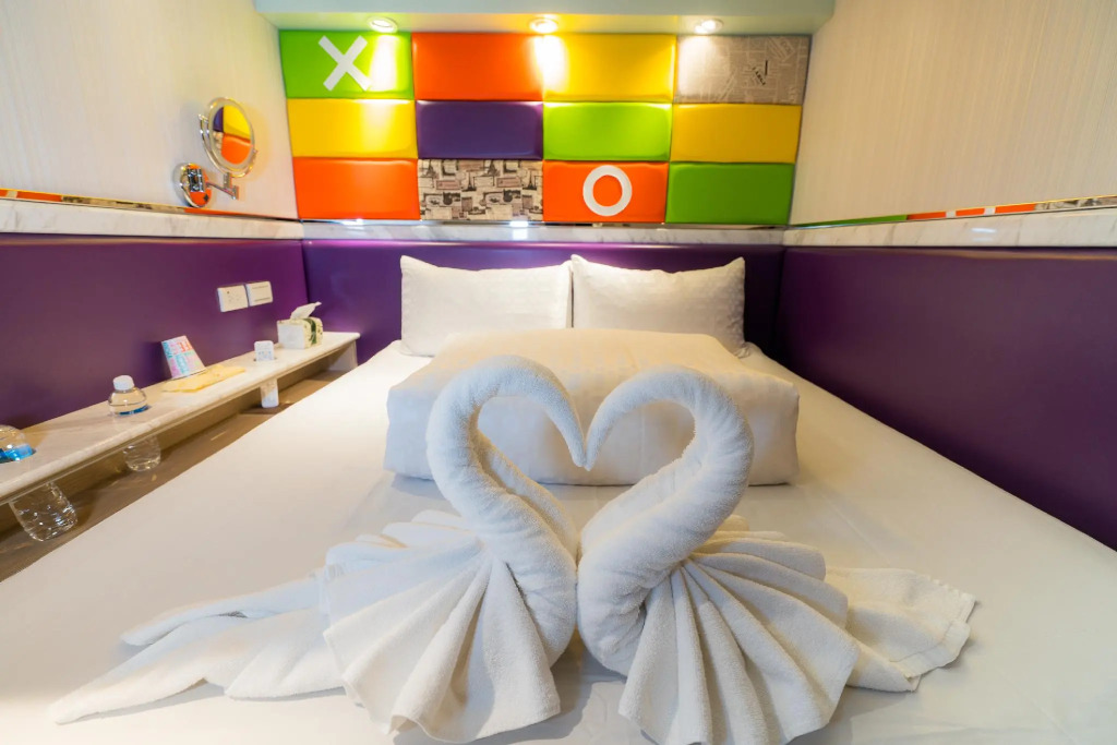 Capsule Hostel
