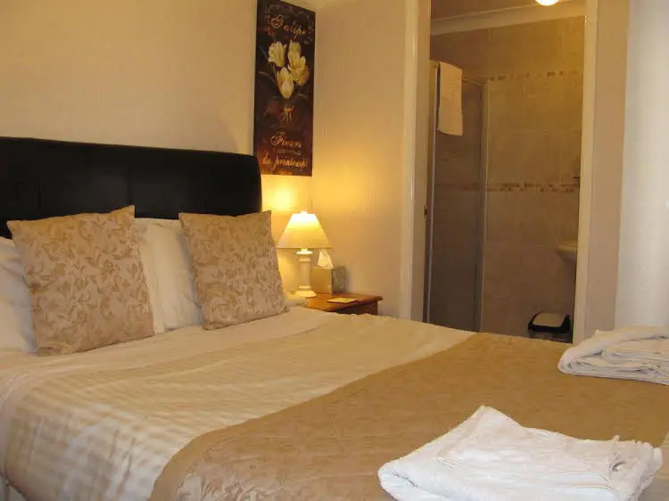 Newhaven Guest House