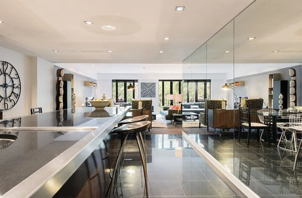 PPT50 Sleek 2 Bed Designer Abode