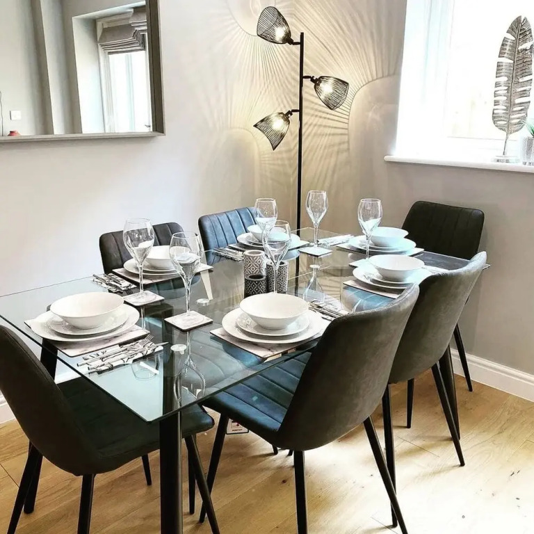 Elegant Ludlow Haven: 4Bed Ultimate Tranquility