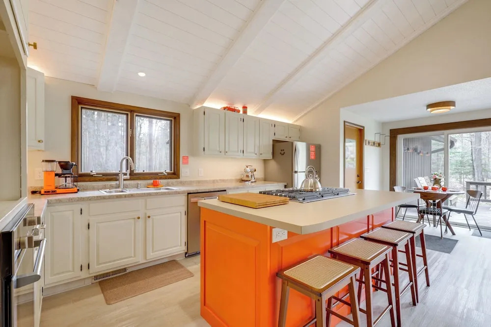 Game Room! Mid-century Escape in the Northwoods