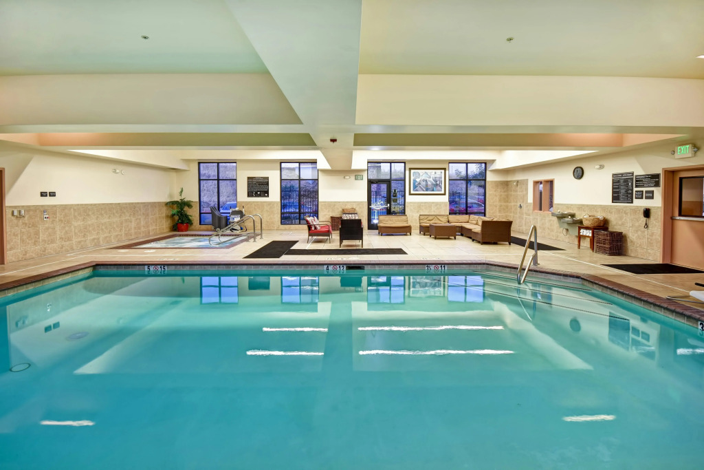 Hampton Inn & Suites Folsom