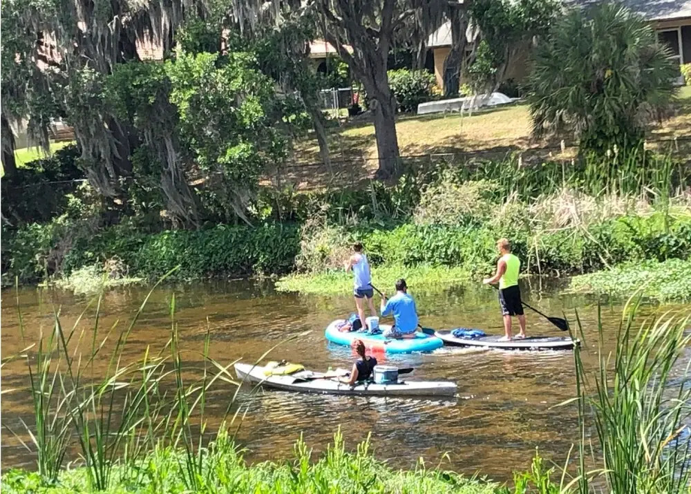 Family With Pool, Games, Dock, Fishing, Golf 4 Bedroom Home by Redawning