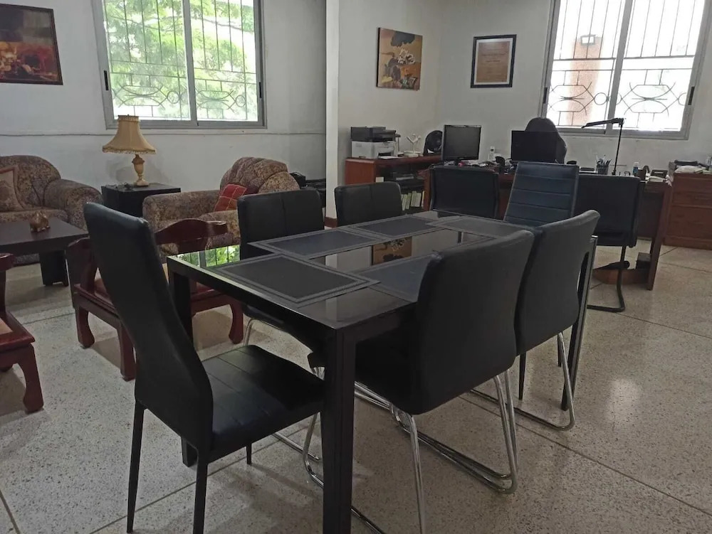 201 Apartamento Completo Rers en Versalles 3 Habitaciones - Cali Tower Suites & Lofts
