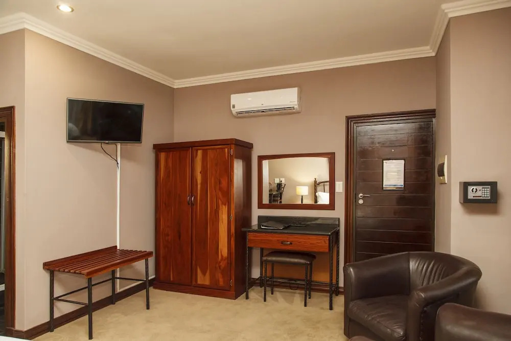 Forever Hotel At Centurion