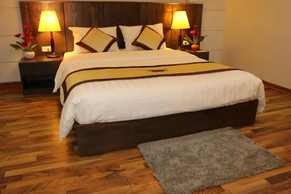 Ruby Hotel