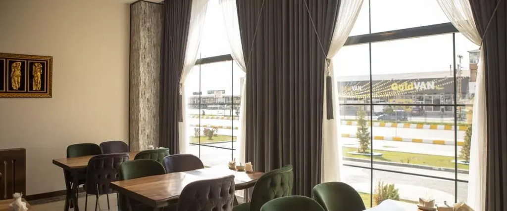 Hotel Eden'S
