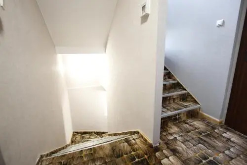 Apart Home