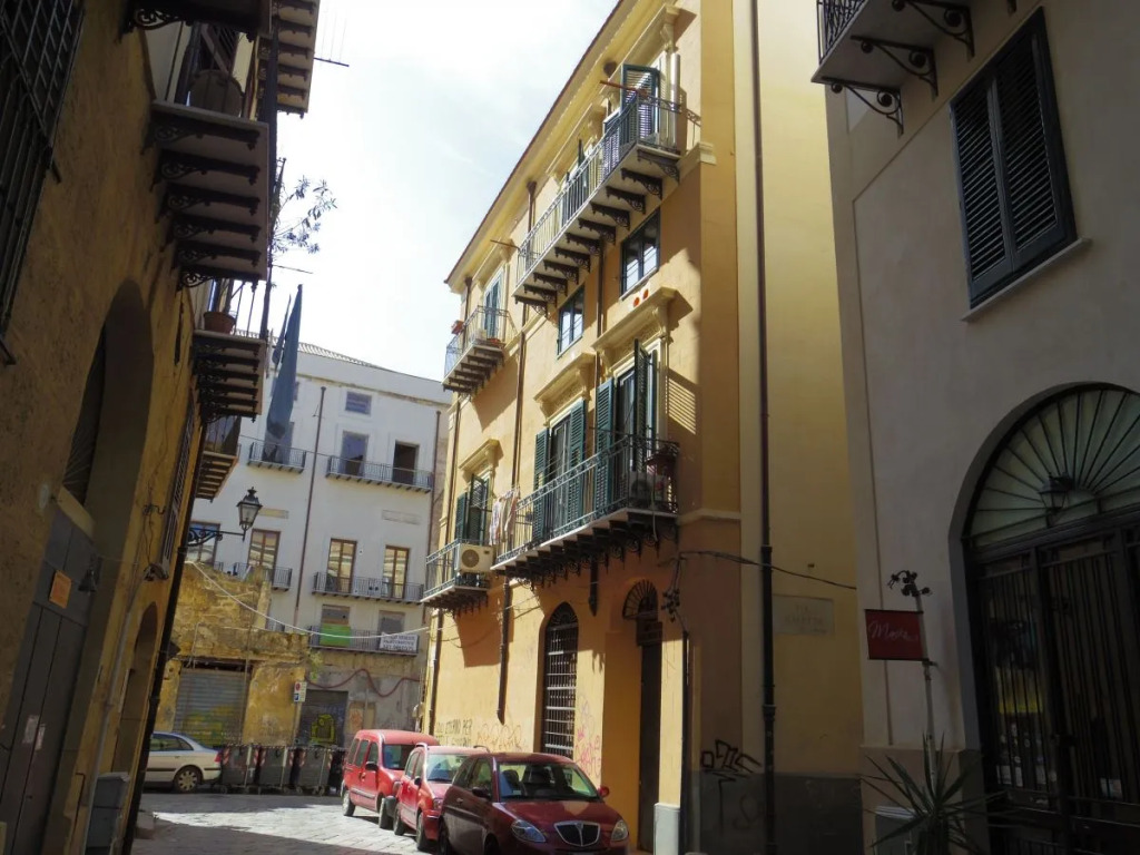 B&B Home Maletto