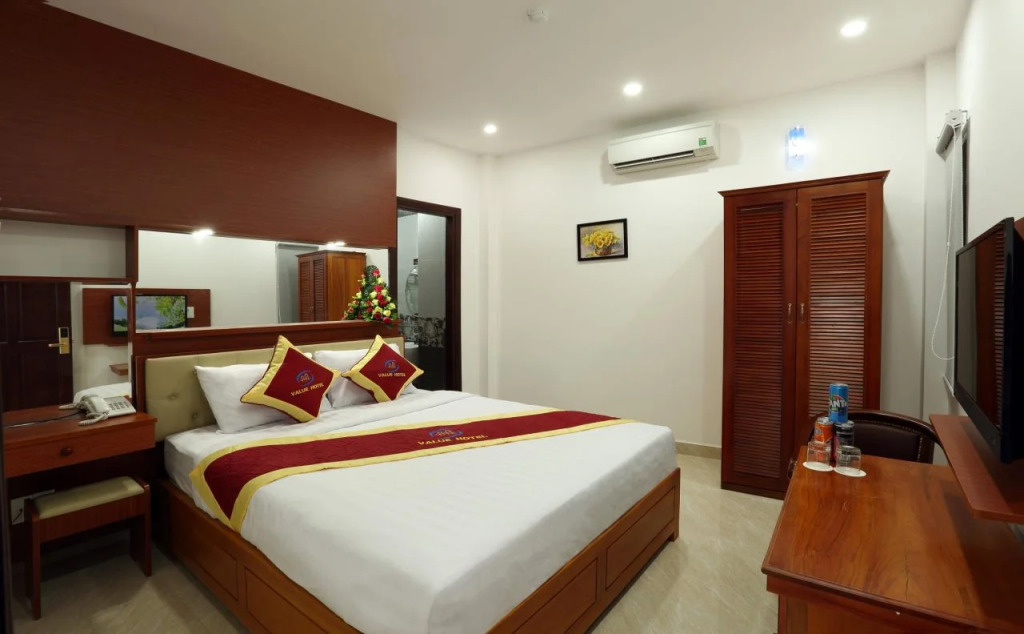 Value Hotel