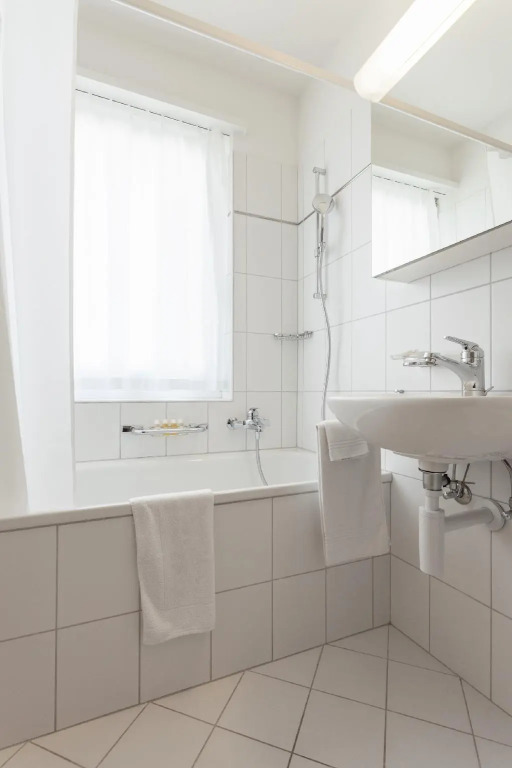 EMA House Serviced Apartments Seefeld