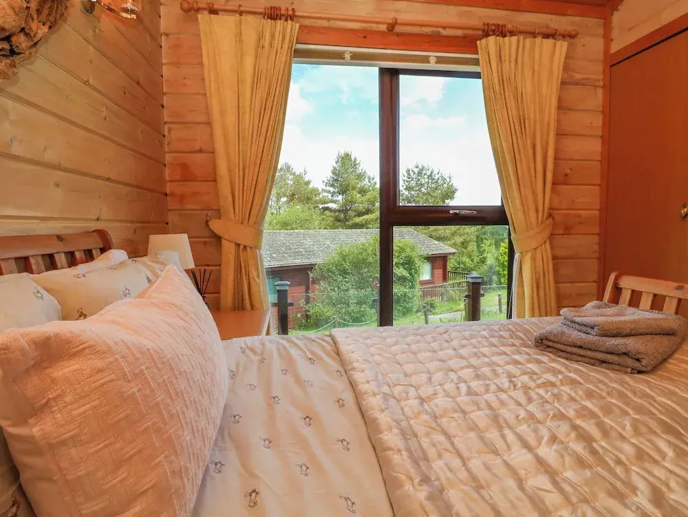 Moonlake Lodge