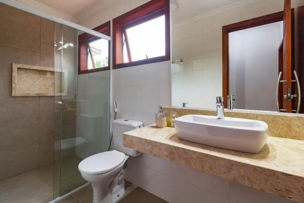 Casa Andorinha com 3 quartos com ar e piscina