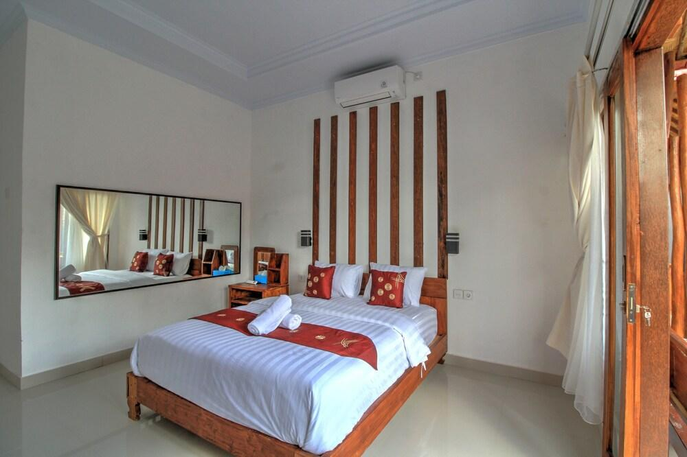 Buyuk Beach Bungalows