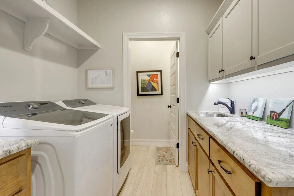Steps From the Water! Grand Lake Getaway w/ Patio