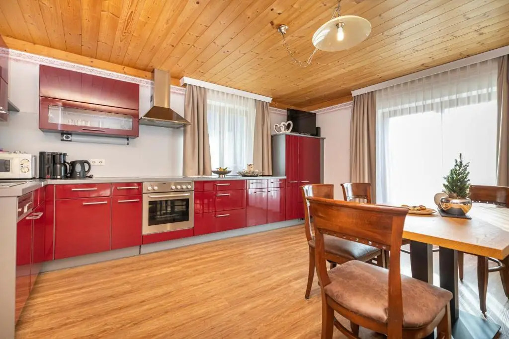 Herzerl-Chalet Appartements
