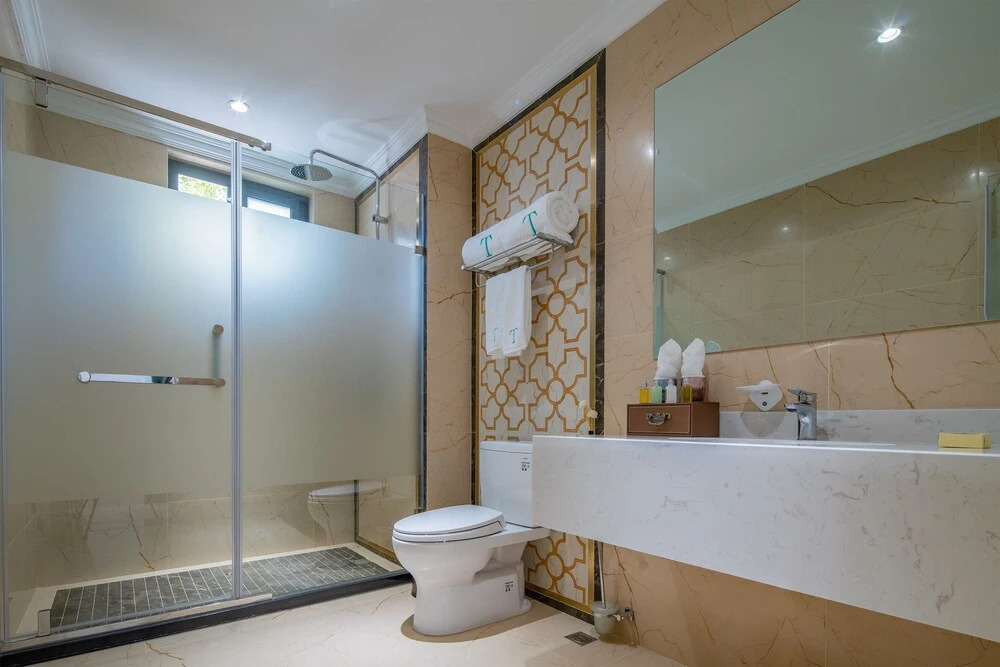 Dali T Hotel