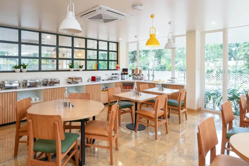 Bloom Hotel - Khandala