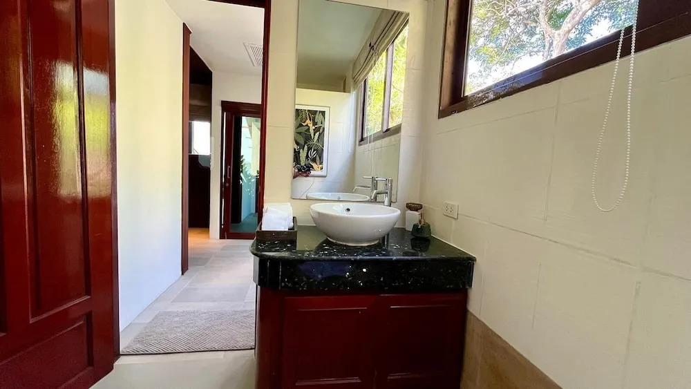 Luxurious 180 degree Seaview 6 Bedrooms Private Pool Villa in Kamala