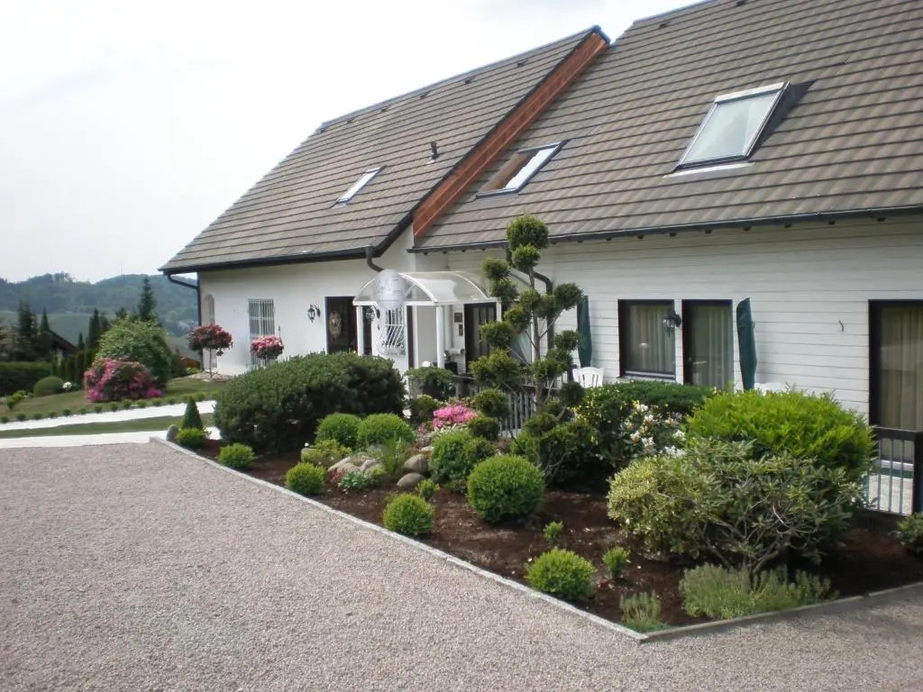 Landhaus Schoenen