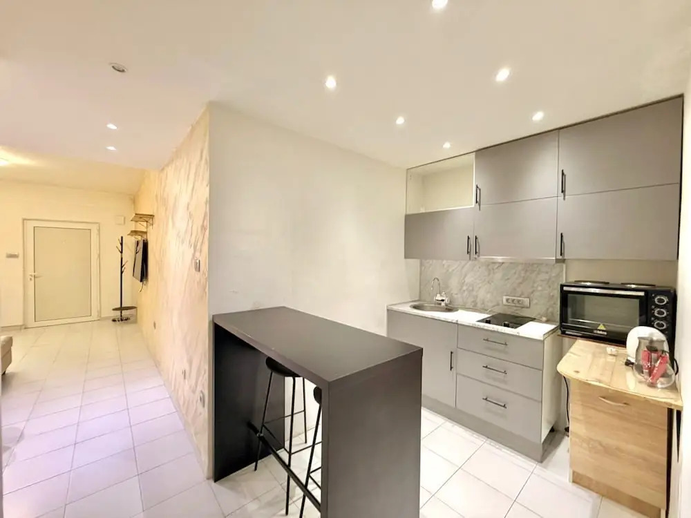 Adriatic Central 2BDR Apartment
