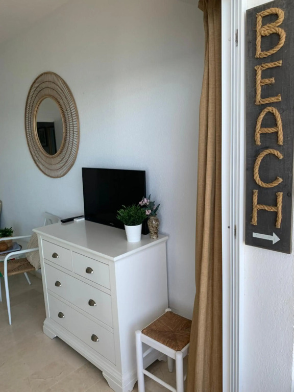 Amazing frontline sea views Studio apartment Castillo Del Vigia Torremolinos