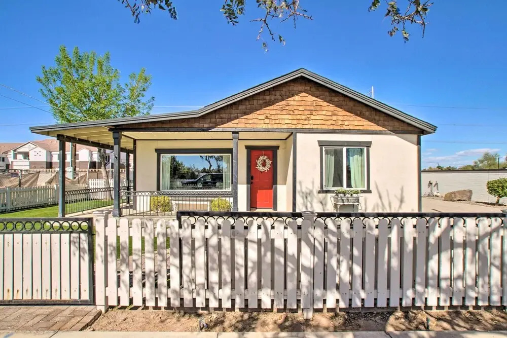 Families w/ Pets Welcome! Dtwn Gilbert Retreat
